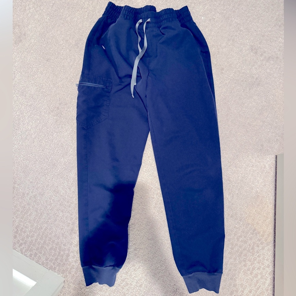 FIGS Navy Joggers (Old Waistband)